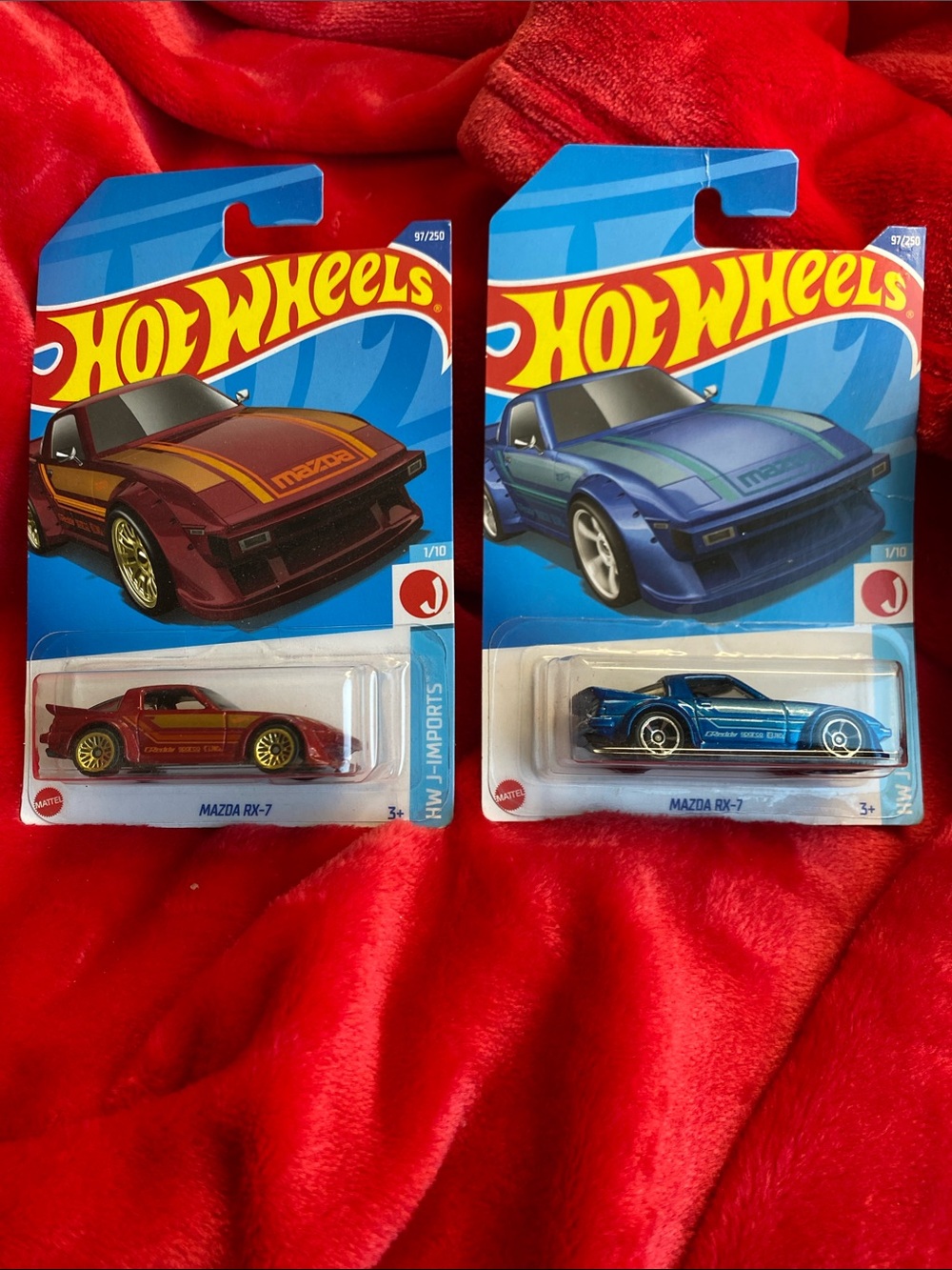 🚘 3/$26🚘 Hot Wheels Mazda RX-7 Duel- Red and Blue